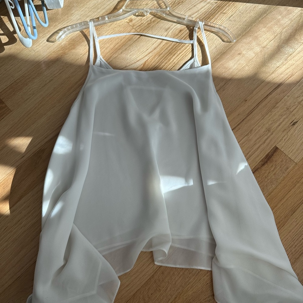 White Tank top -Flowy sides